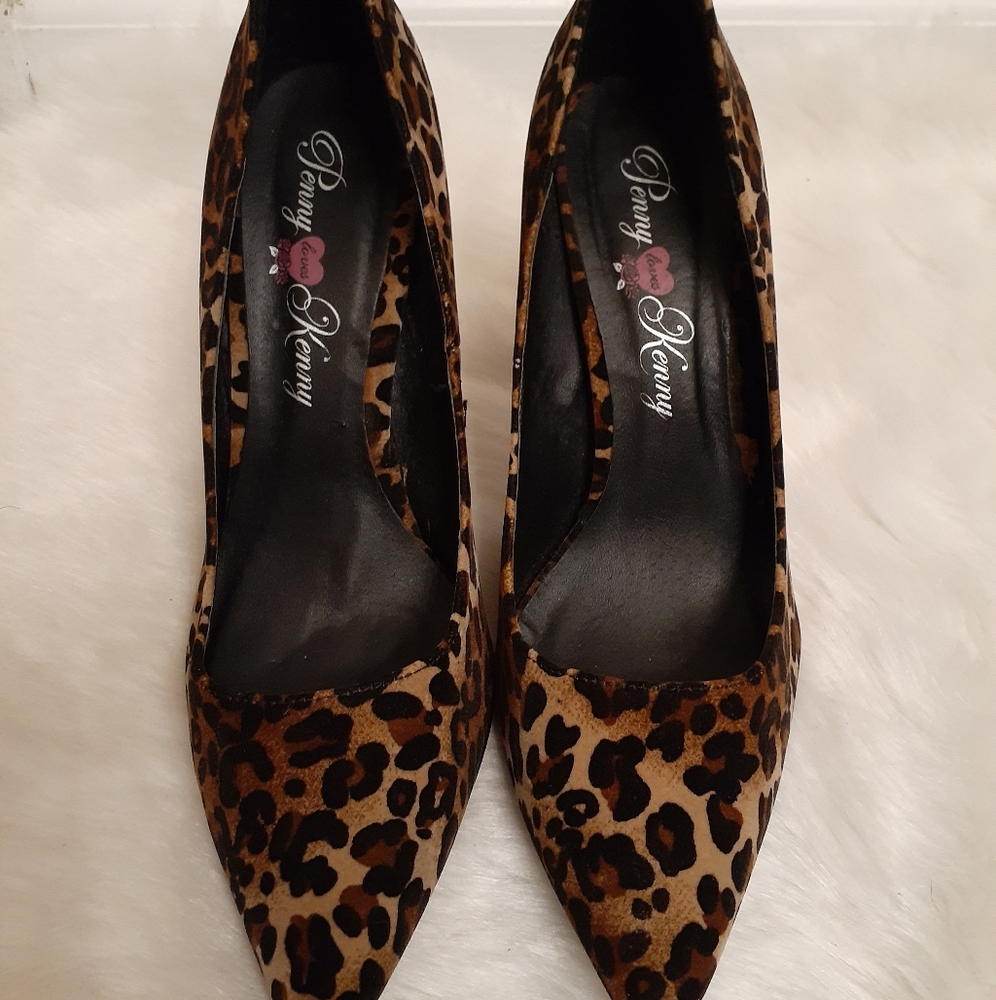 Penny loves Kenny leopard print heels